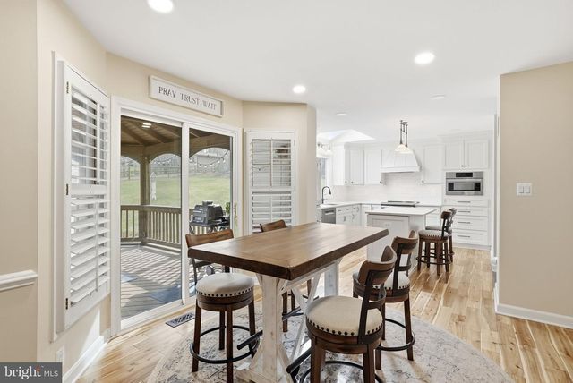 6321 BARSKY CT, Fairfax Station, VA 22039