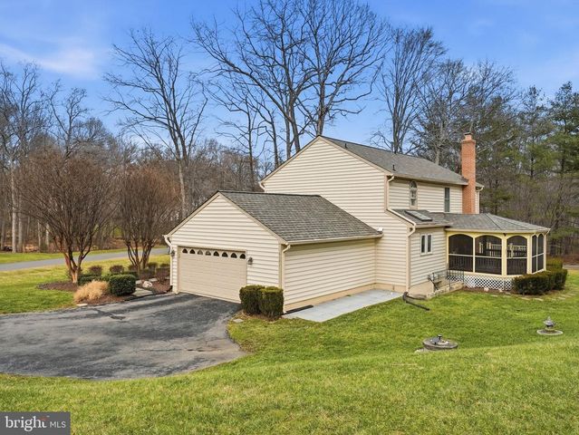 6321 BARSKY CT, Fairfax Station, VA 22039