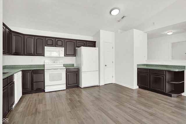 3939 Gray Pond Court, Indianapolis, IN 46237