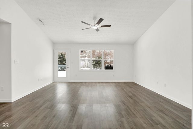 3939 Gray Pond Court, Indianapolis, IN 46237