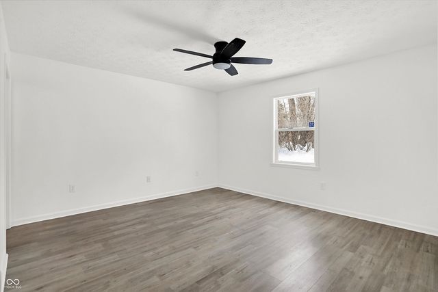 3939 Gray Pond Court, Indianapolis, IN 46237