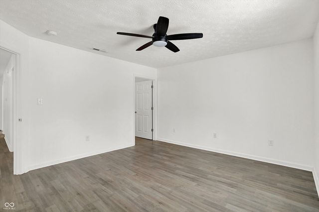 3939 Gray Pond Court, Indianapolis, IN 46237