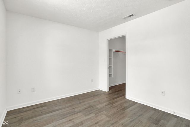 3939 Gray Pond Court, Indianapolis, IN 46237