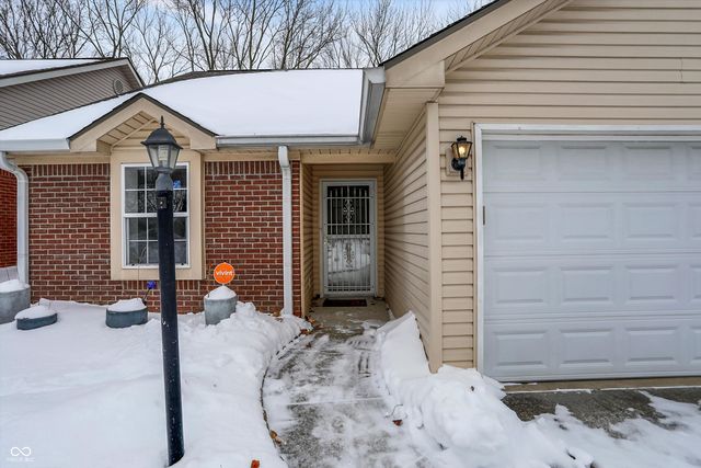 3939 Gray Pond Court, Indianapolis, IN 46237