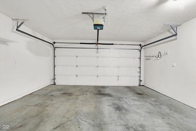 3939 Gray Pond Court, Indianapolis, IN 46237