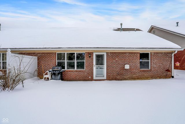 3939 Gray Pond Court, Indianapolis, IN 46237