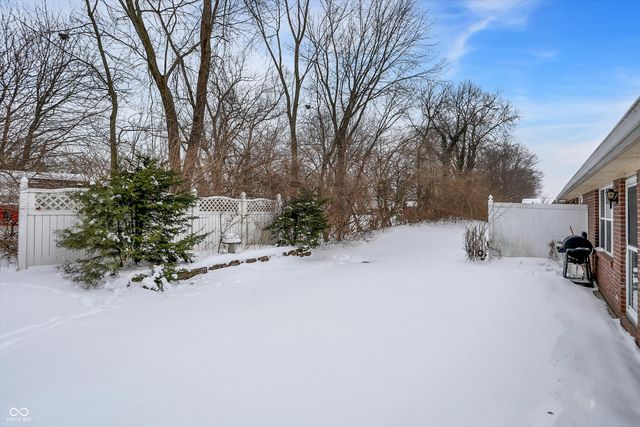 3939 Gray Pond Court, Indianapolis, IN 46237