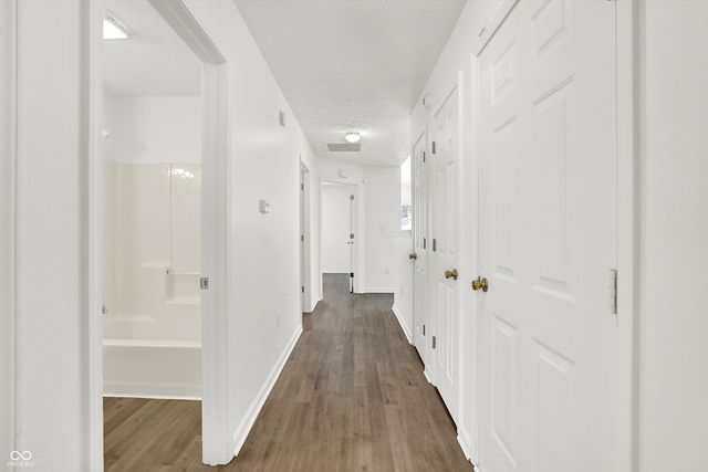 3939 Gray Pond Court, Indianapolis, IN 46237