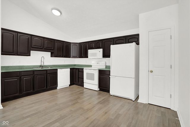 3939 Gray Pond Court, Indianapolis, IN 46237