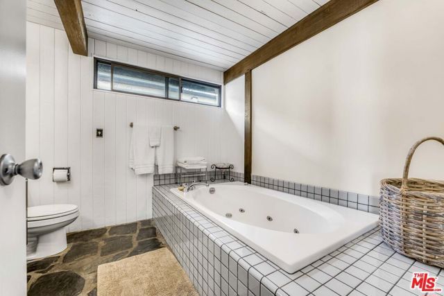 24108 Malibu Road, Malibu, CA 90265