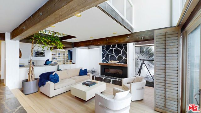 24108 Malibu Road, Malibu, CA 90265