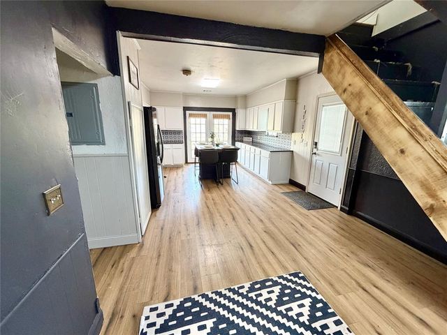 408 S 5th Street, Hammon, OK 73650