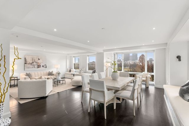 2 Commonwealth 9A, Boston, MA 02116