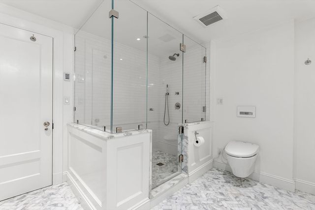 2 Commonwealth 9A, Boston, MA 02116