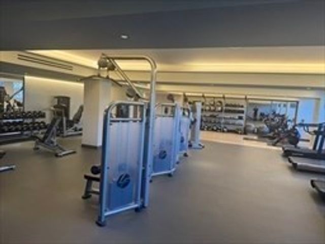 2 Commonwealth 9A, Boston, MA 02116