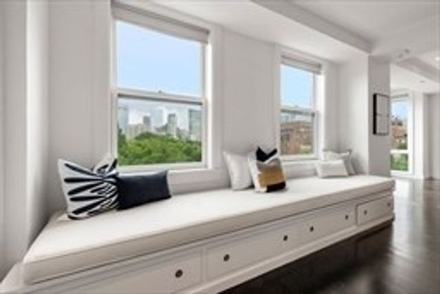 2 Commonwealth 9A, Boston, MA 02116