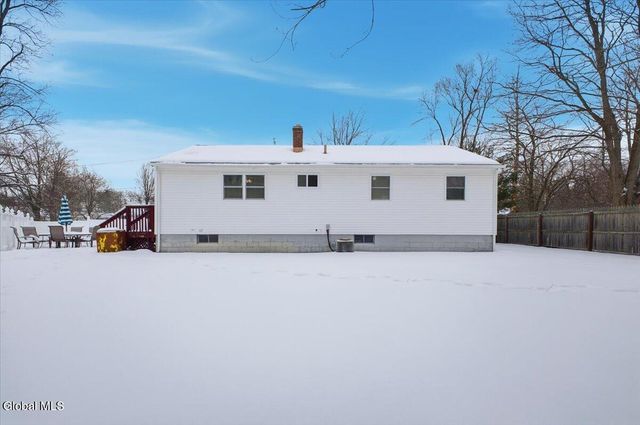 1 Victor Drive, Guilderland, NY 12203