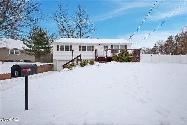 1 Victor Drive, Guilderland, NY 12203