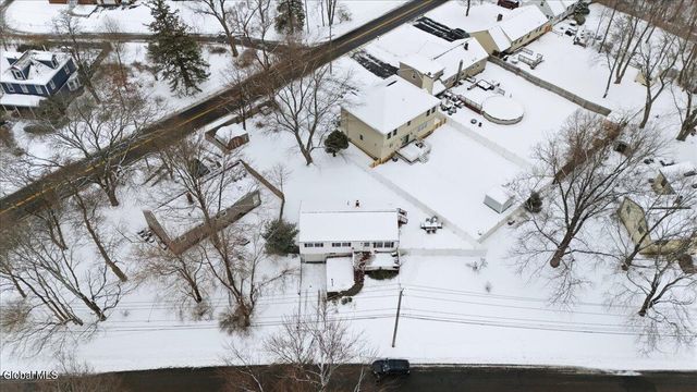 1 Victor Drive, Guilderland, NY 12203