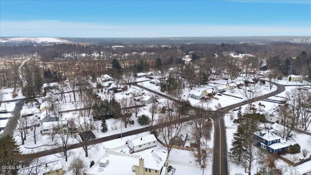 1 Victor Drive, Guilderland, NY 12203