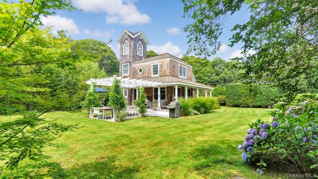 9 Ocame Avenue, Westhampton Beach, NY 11978