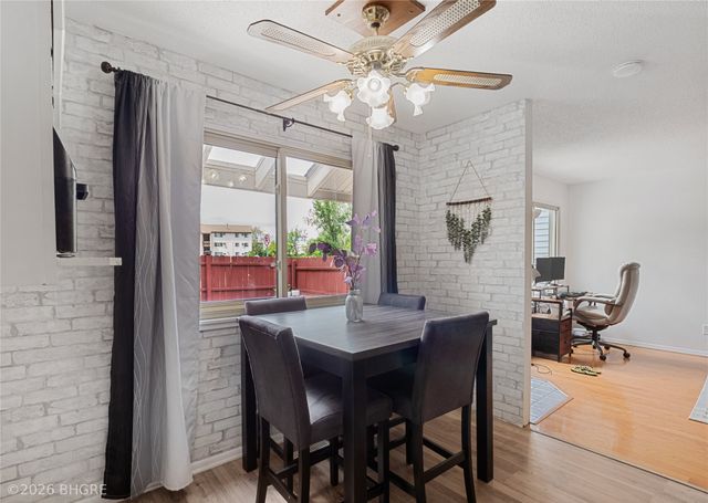 983 10th Avenue NW, Altoona, IA 50009