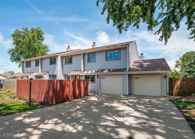 983 10th Avenue NW, Altoona, IA 50009