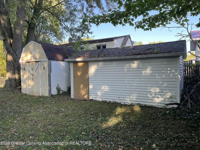 5017 Ingham Street, Lansing, MI 48911