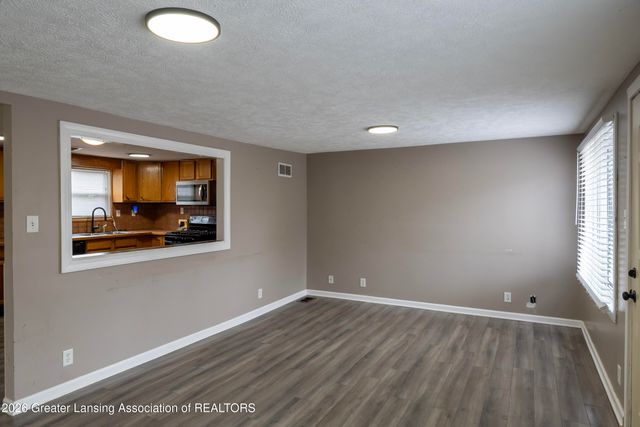 5017 Ingham Street, Lansing, MI 48911