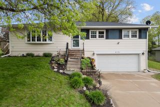 4131 Fillmore Lane, Davenport, IA 52806