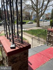 5807 CHEW AVE, Philadelphia, PA 19138