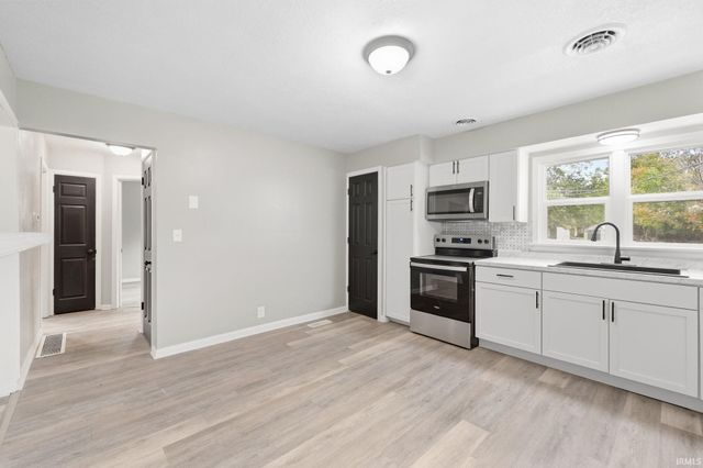 2915 Abbott Street, Fort Wayne, IN 46806