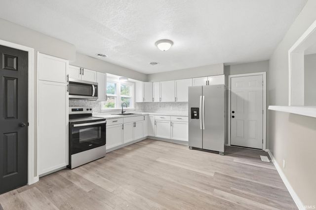 2915 Abbott Street, Fort Wayne, IN 46806