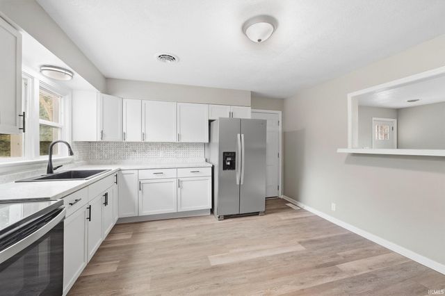 2915 Abbott Street, Fort Wayne, IN 46806
