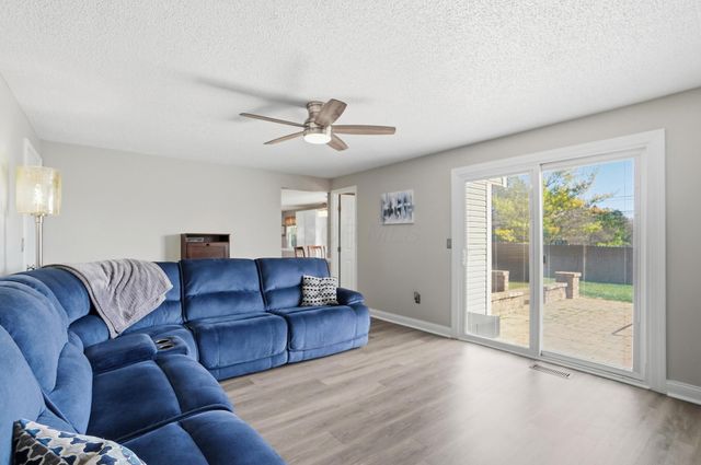 4990 Pegasus Court, Hilliard, OH 43026