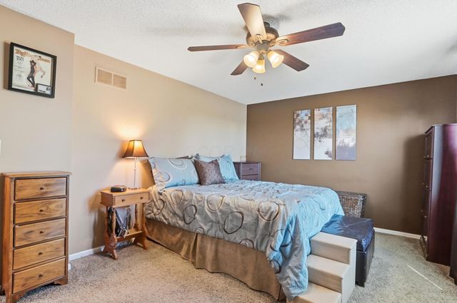 4990 Pegasus Court, Hilliard, OH 43026