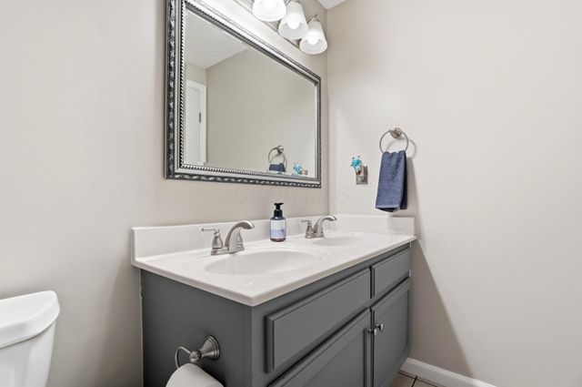 4990 Pegasus Court, Hilliard, OH 43026