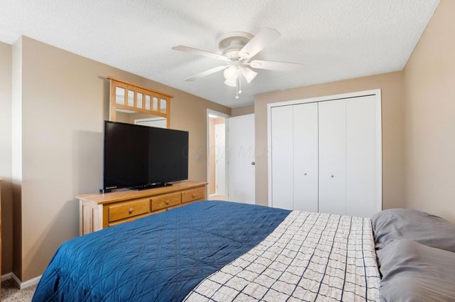 4990 Pegasus Court, Hilliard, OH 43026