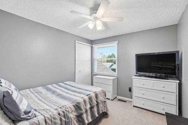 4990 Pegasus Court, Hilliard, OH 43026