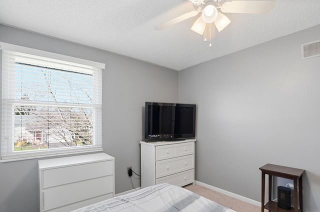 4990 Pegasus Court, Hilliard, OH 43026