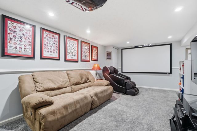 4990 Pegasus Court, Hilliard, OH 43026