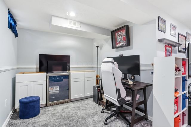 4990 Pegasus Court, Hilliard, OH 43026