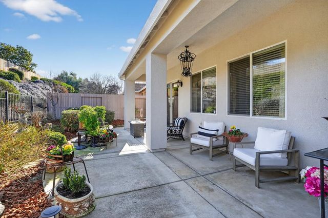 9021 Fallsmont Dr, El Dorado Hills, CA 95762