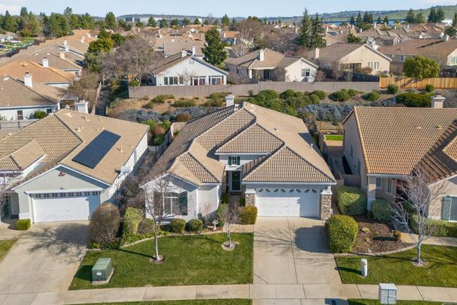 9021 Fallsmont Dr, El Dorado Hills, CA 95762