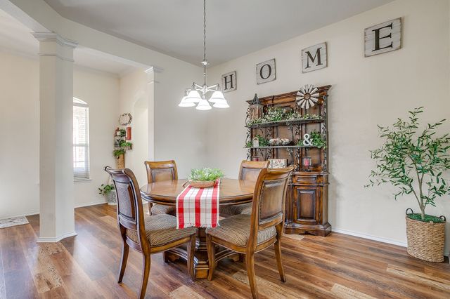 509 Azalea Drive, Glenn Heights, TX 75154