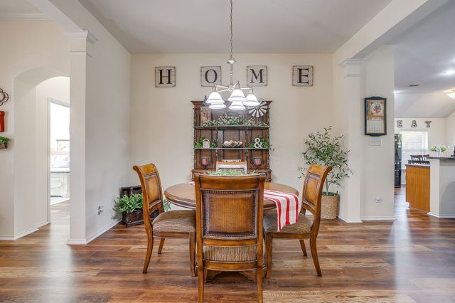 509 Azalea Drive, Glenn Heights, TX 75154