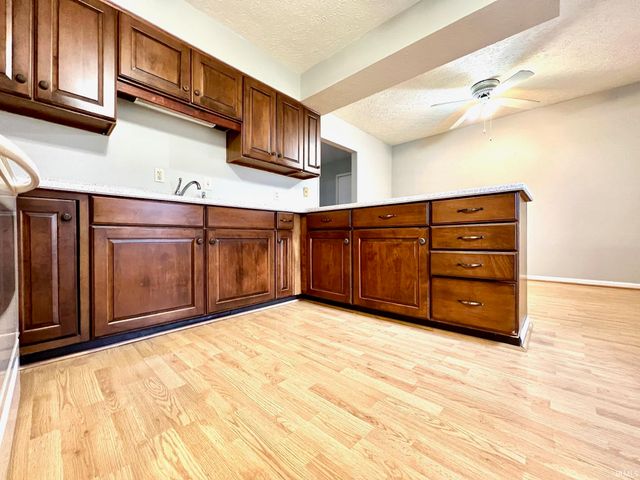 149 Hel Mar Drive, Mitchell, IN 47446