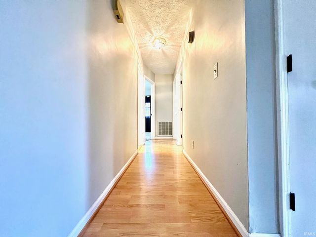 149 Hel Mar Drive, Mitchell, IN 47446