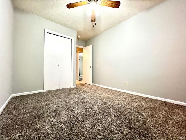 149 Hel Mar Drive, Mitchell, IN 47446