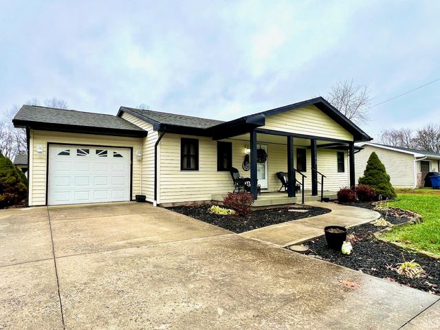 149 Hel Mar Drive, Mitchell, IN 47446